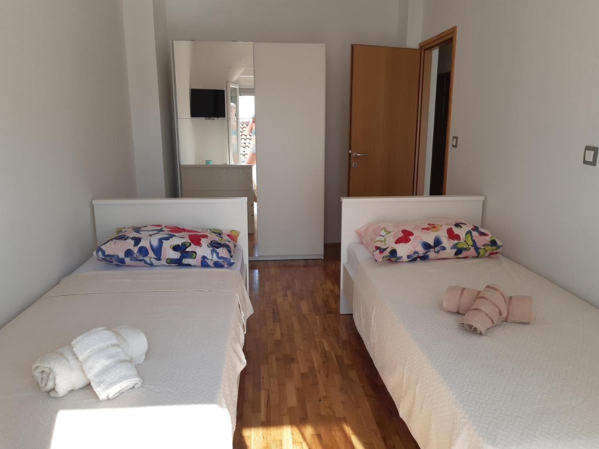Apartmani Frano Водице Екстер'єр фото